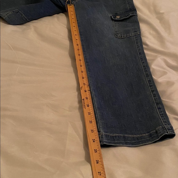 Northern Reflections Dark Indigo Cropped Cargo Jeans - Picture 7 of 10